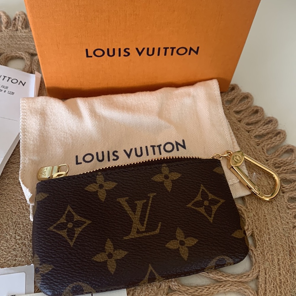 New LV coin purses/keychain.